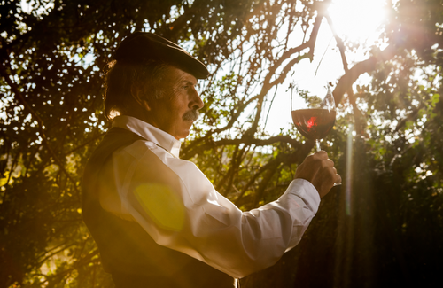 Tasting in the vineyards of Villasimius -  Colline del Vento farm (Sardinia)